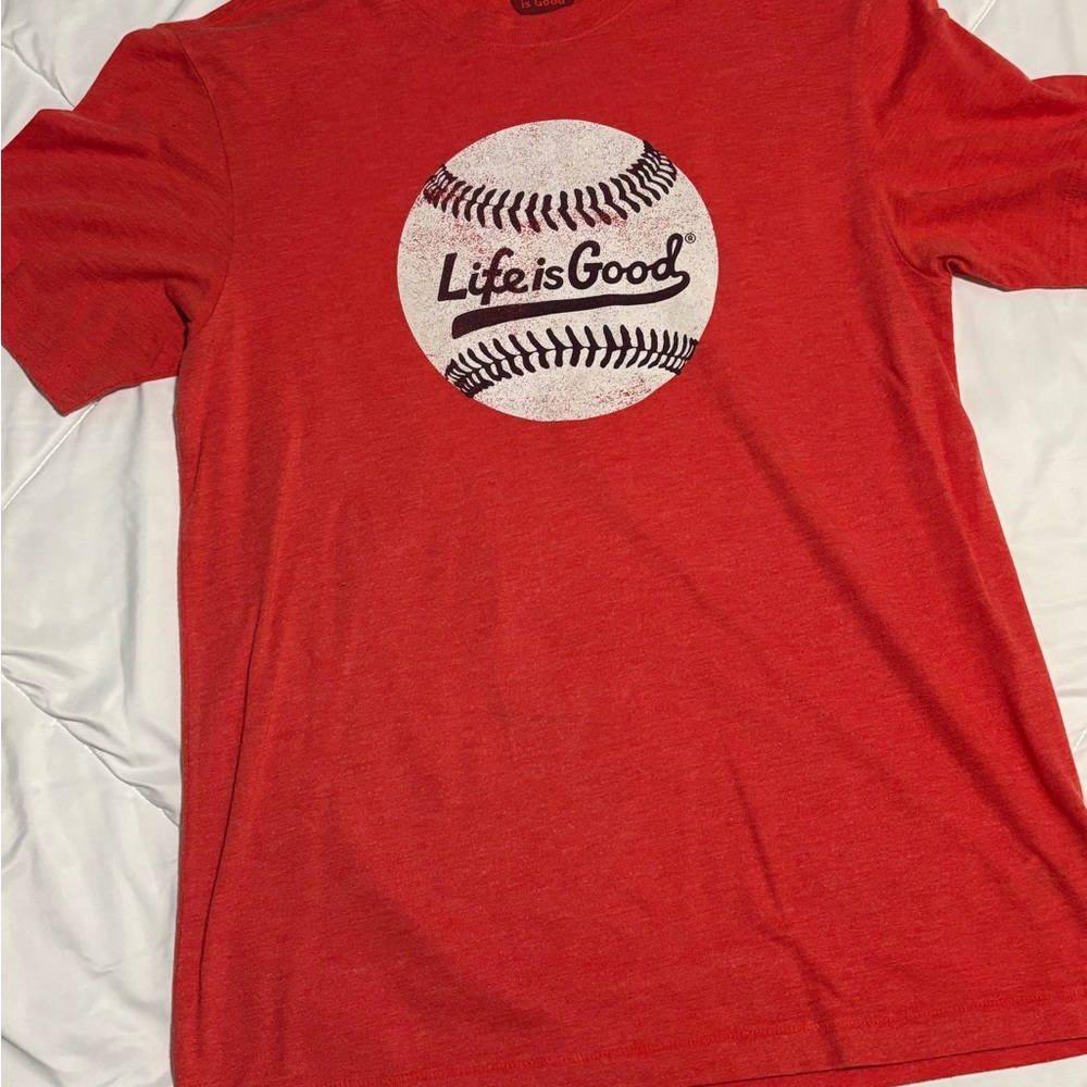 Life Is Good Classic Red Tee Baseball Size S